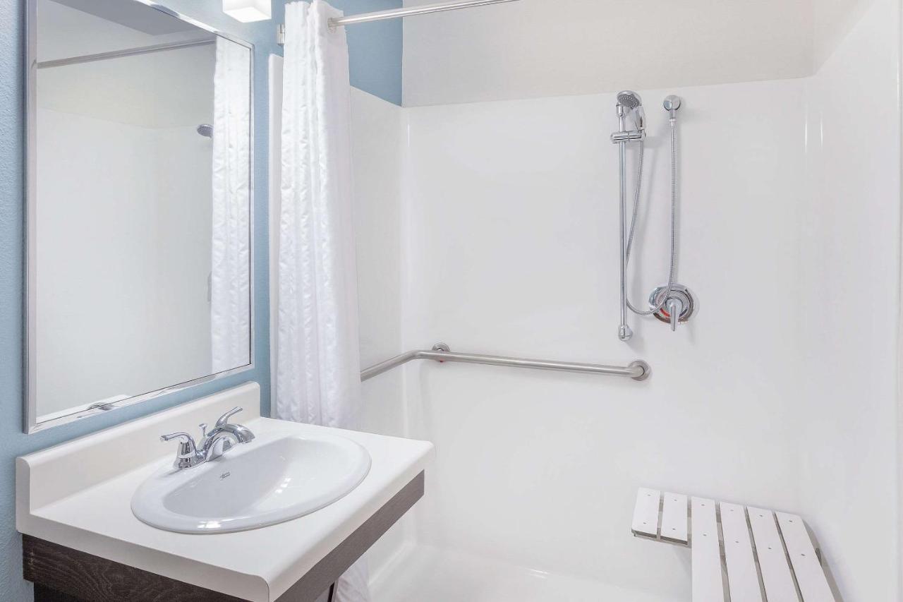 Woodspring Suites Las Colinas - Northwest Dallas Irving Zewnętrze zdjęcie