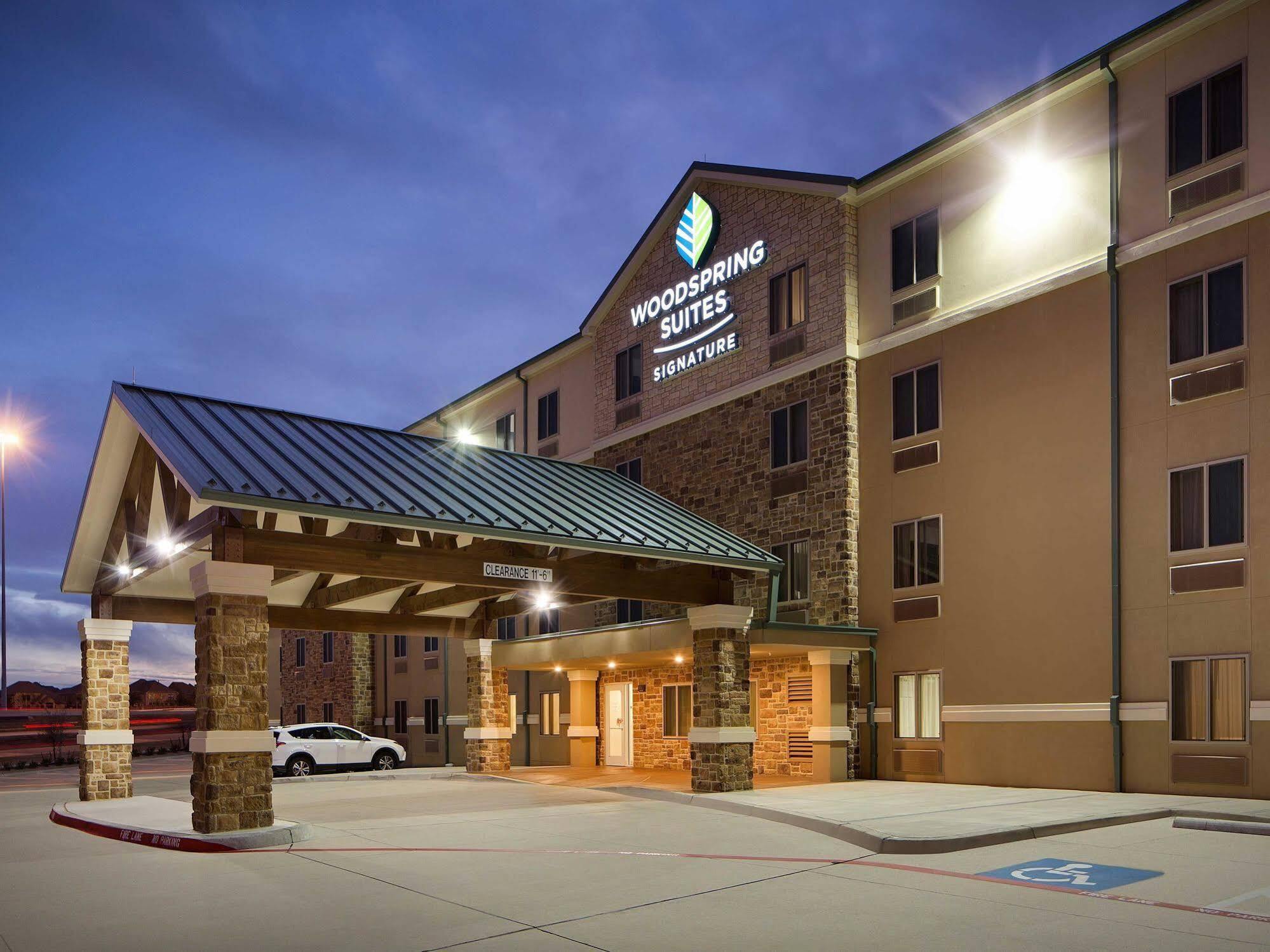 Woodspring Suites Las Colinas - Northwest Dallas Irving Zewnętrze zdjęcie